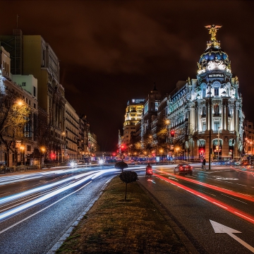 Madrid-Spain-city-night-buildings-road-lights_1920x1200.jpg