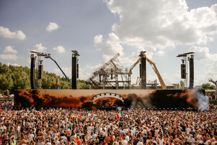 Tomorrowland 2025: el festival que resurgió de las llamas